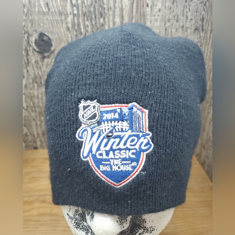 Reebok 2014 Winter Classic The Big House Black Beanie Knit Hat One Size